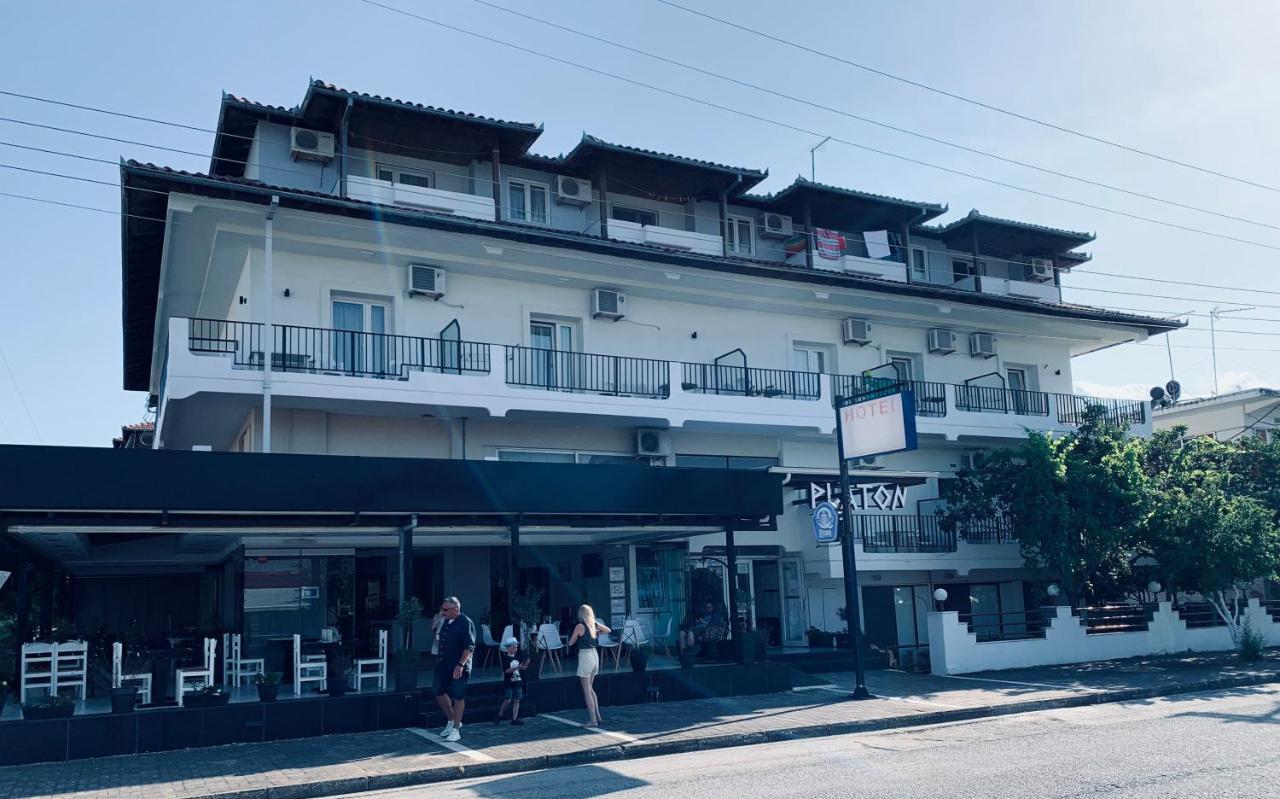 Platon Hotel Неи Порои Екстериор снимка