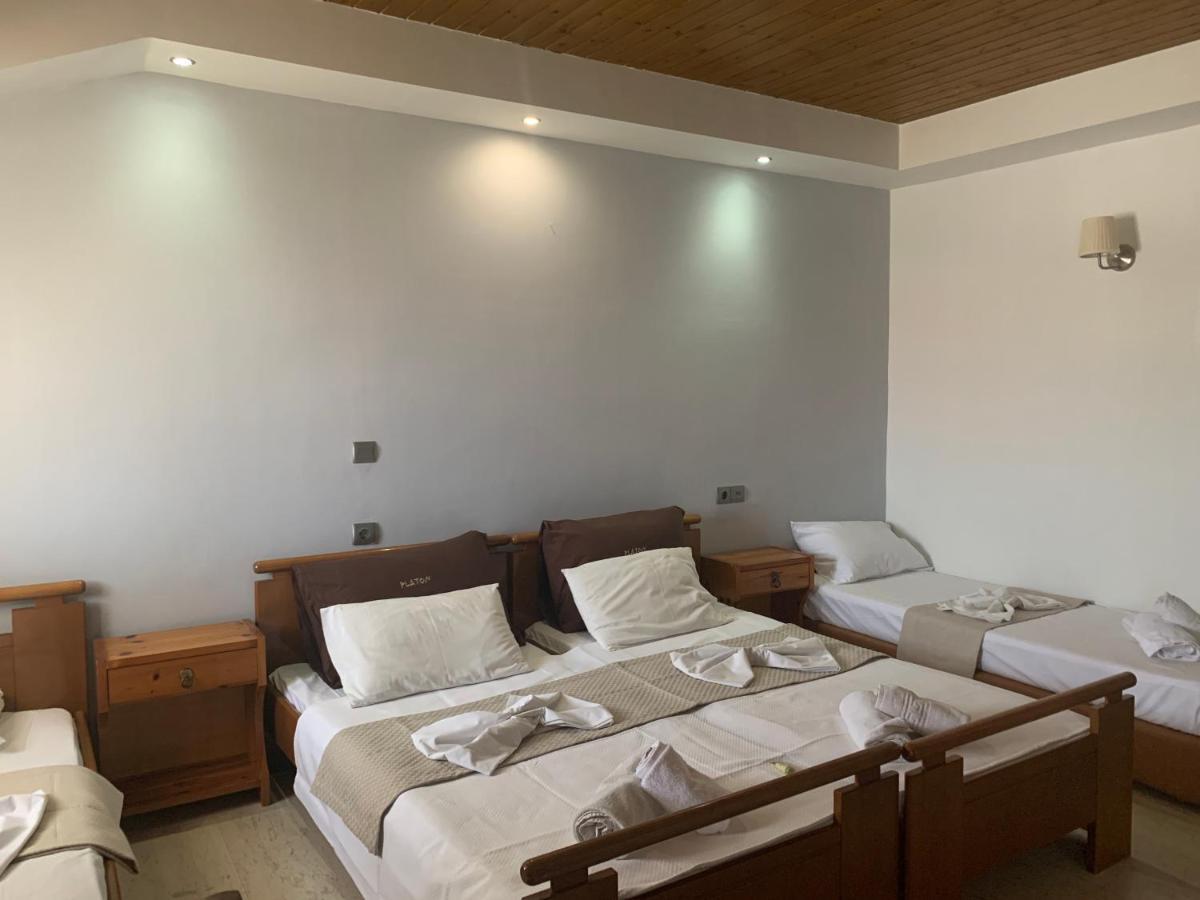 Platon Hotel Неи Порои Екстериор снимка